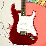 Used 2019 Squier Classic Vibe 60's Stratocaster, Candy Apple Red, Hardcase ISS25455