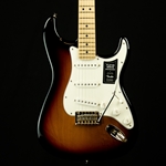 Fender Player Stratocaster, Maple Fingerboard, 3-Color Sunburst 0144502500