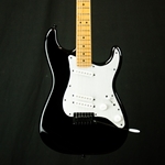 2021 Squier Contemporary Stratocaster® Special, Roasted Maple Fingerboard, Silver Anodized Pickguard, Black 0370230506