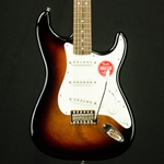 Squier Classic Vibe '60s Stratocaster®, Laurel Fingerboard, 3-Color Sunburst 0374010500
