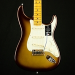 B Stock Fender American Ultra Stratocaster®, Maple Fingerboard, Mocha Burst 0118012732