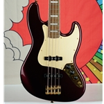 Squier 40th Anniversary Jazz Bass, Gold Edition, 
Laurel Fingerboard, Gold Anodized Pickguard, Ruby Red Metallic 0379440515
