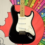 1994 Fender Stratocaster, Black, MIM, Hardcase, Maple Fingerboard ISS24023