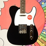 Squier Classic Vibe Baritone Custom Telecaster®, Laurel Fingerboard, Parchment Pickguard, Black 0374042506