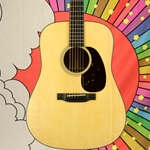 Martin D-18 Satin Finish, Spruce Top, Mahogany Back & Sides, Hard Case 10D18SATIN