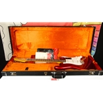 Fender American Vintage II 1965 Stratocaster, Round-Lam Rosewood Fingerboard, Candy Apple Red 0110280809
