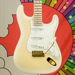Fender Richie Kotzen Stratocaster®, Maple Fingerboard, Transparent White Burst 5258090350