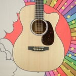 Martin 000-JRE Acoustic Electric Guitar, Spruce Top, Sapele Back and Sides, Gig bag