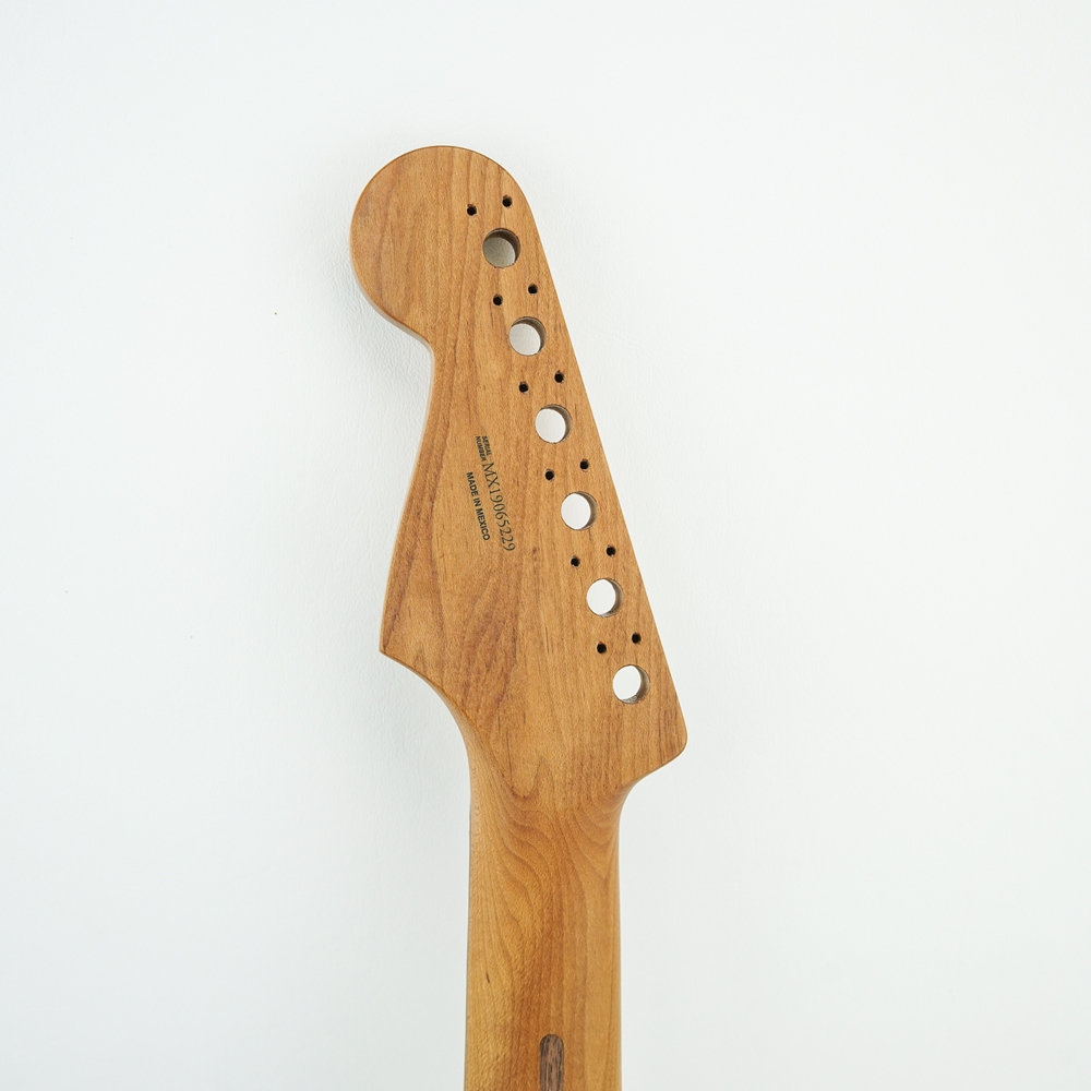 Fender Stratcaster ネック Fender Roasted Maple Stratocaster Neck 22 Jumbo Frets
