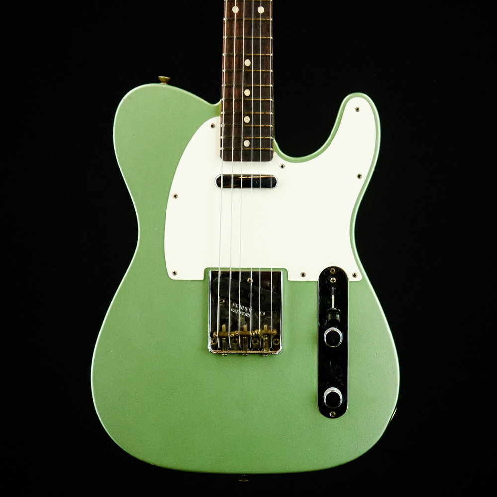 Uncle Ike's Music & Sound - Fender Custom Shop Limited-edition 