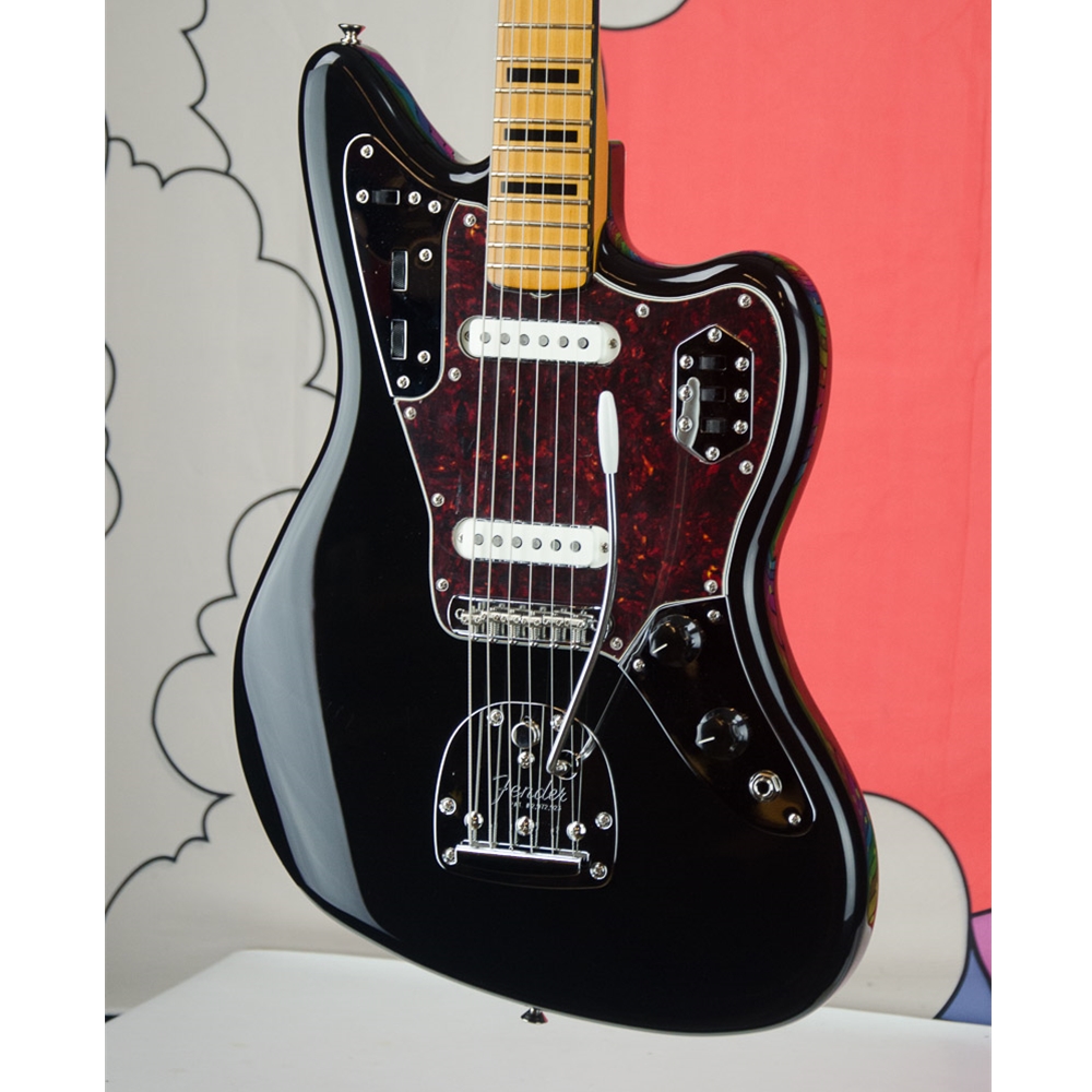 Uncle Ike's Music & Sound - Fender VINTERA® II '70S JAGUAR