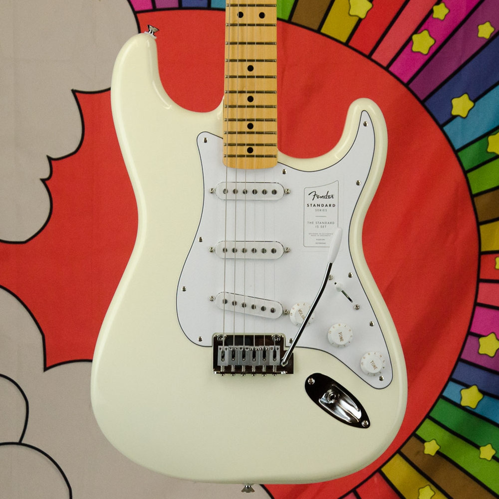 Uncle Ike's Music & Sound - Fender Standard Stratocaster, Maple