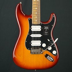 Fender Player Stratocaster HSH Electric Guitar - Sunburst, Humbucker 0144533552