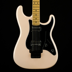Squier Contemporary Stratocaster® HH FR, Roasted Maple Fingerboard, Black Pickguard, Shell Pink Pearl 0370240533