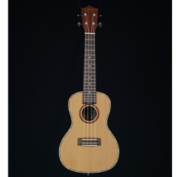 Lanikai CDST-C Cedar Solid Top Concert Ukulele (bag included)