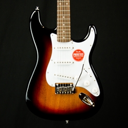 Squier Affinity Series™ Stratocaster®, Laurel Fingerboard, White Pickguard, 3-Color Sunburst 0378000500