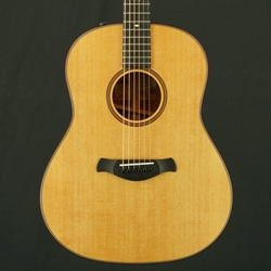 Taylor Builder's Edition 517e Acoustic Guitar, Hard Case 517EBUILDERSEDITION