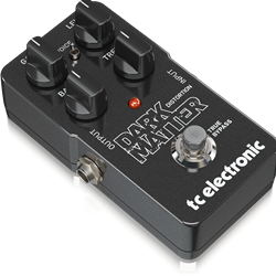 TC electronics TC Electronic Dark Matter Distortion Pedal TCDM