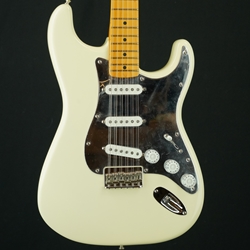 Fender FENDER NILE RODGERS HITMAKER STRATOCASTER®
Maple Fingerboard, Olympic White 0115922705