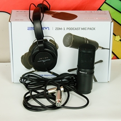 Used Zoom ZDM-1 Podcast Mic & Headphone Pack w/ Box ISS21877