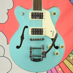 Gretsch GRETSCH G2655T STREAMLINER™ CENTER BLOCK JR. DOUBLE-CUT WITH BIGSBY®
Laurel Fingerboard, Tropico 2807200525