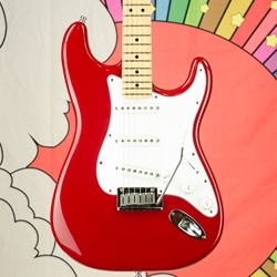 1987 Fender American Standard Stratocaster Electric Guitar, Torino Red ISS23374