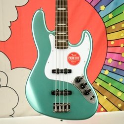 Squier Affinity Series® Active Jazz Bass®, Laurel Fingerboard, White Pickguard, Mystic Sea Foam Green 0378700585