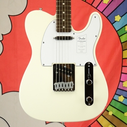 Fender Standard Telecaster®, Laurel Fingerboard, White Pickguard, Olympic White 0266040505