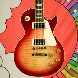 2023 Gibson Les Paul Standard ’50s Electric Guitar, Heritage Cherry Burst, Hardcase ISS28998