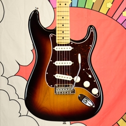 Used Fender American Professional II Stratocaster Electric Guitar & case - Maple Neck, Sunburst finish ISS29453