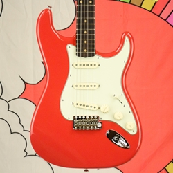 Fender Limited Edition American Vintage II 1961 Stratocaster – Fiesta Red, 3A Flame Maple Neck 0170250840