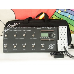 Used Fender Mustang Floor Effect Pedal, Carry Bag ISS30706