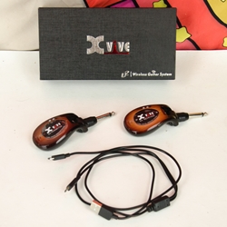 Used Xvive U2 Wireless Guitar System, Sunburst ISS30694